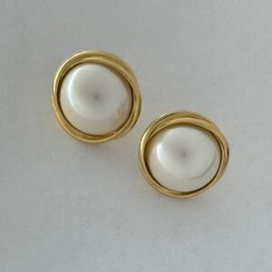 Faux Pearl & Gold Stud Earrings - Fashion Jewelry